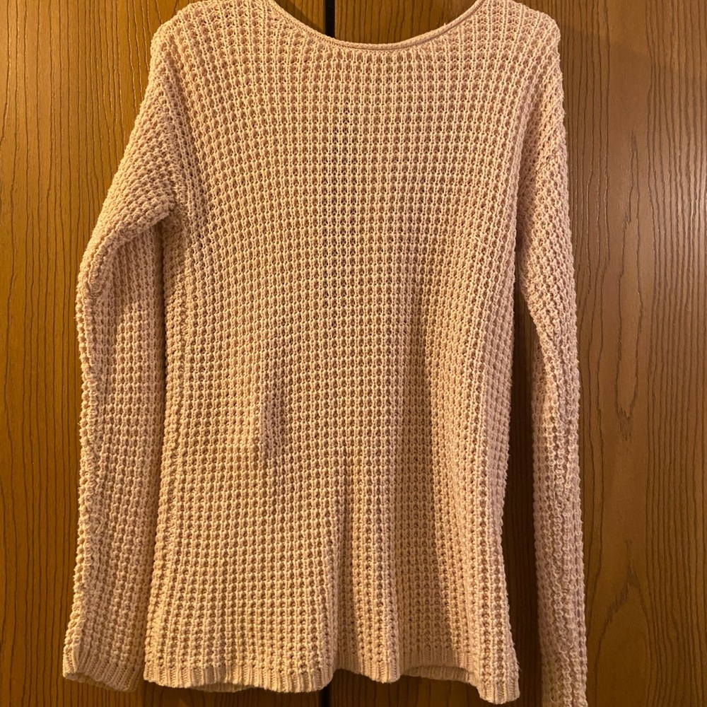 Sweater with bows